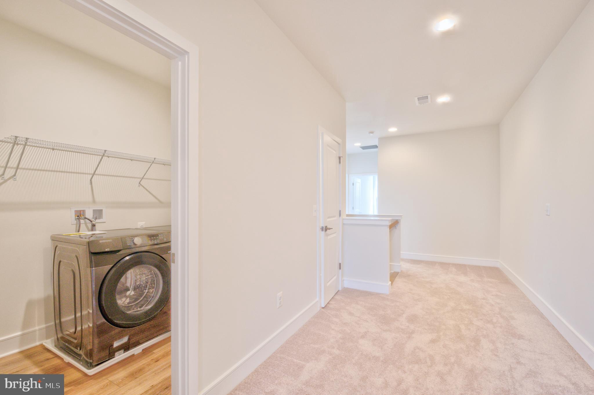 LAKE FREDERICK - Residential Lease