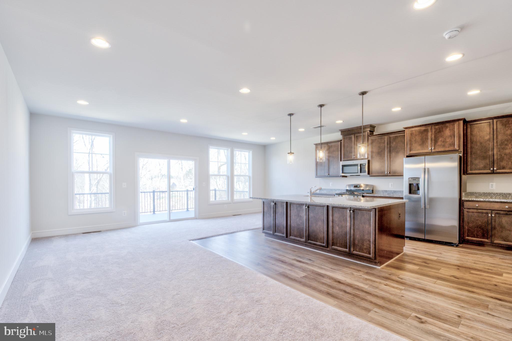 LAKE FREDERICK - Residential Lease