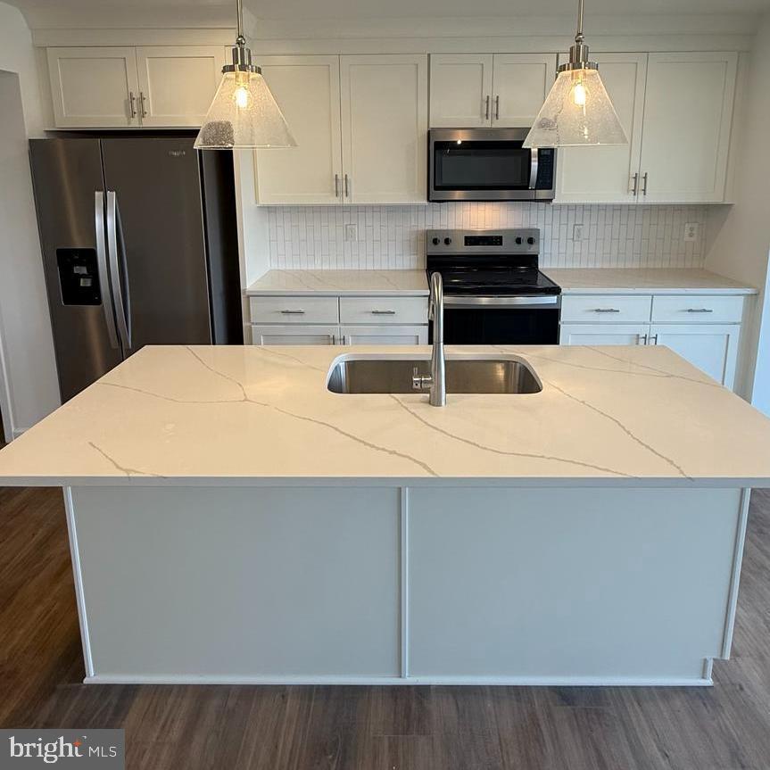 SOUTH BROOK - Residential