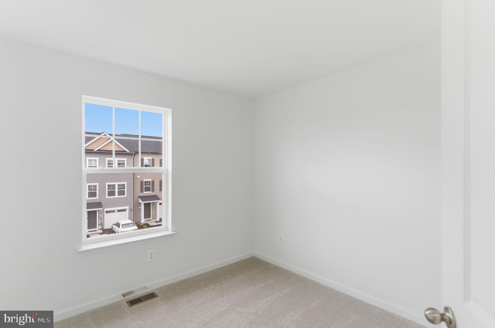SOUTH BROOK - Residential