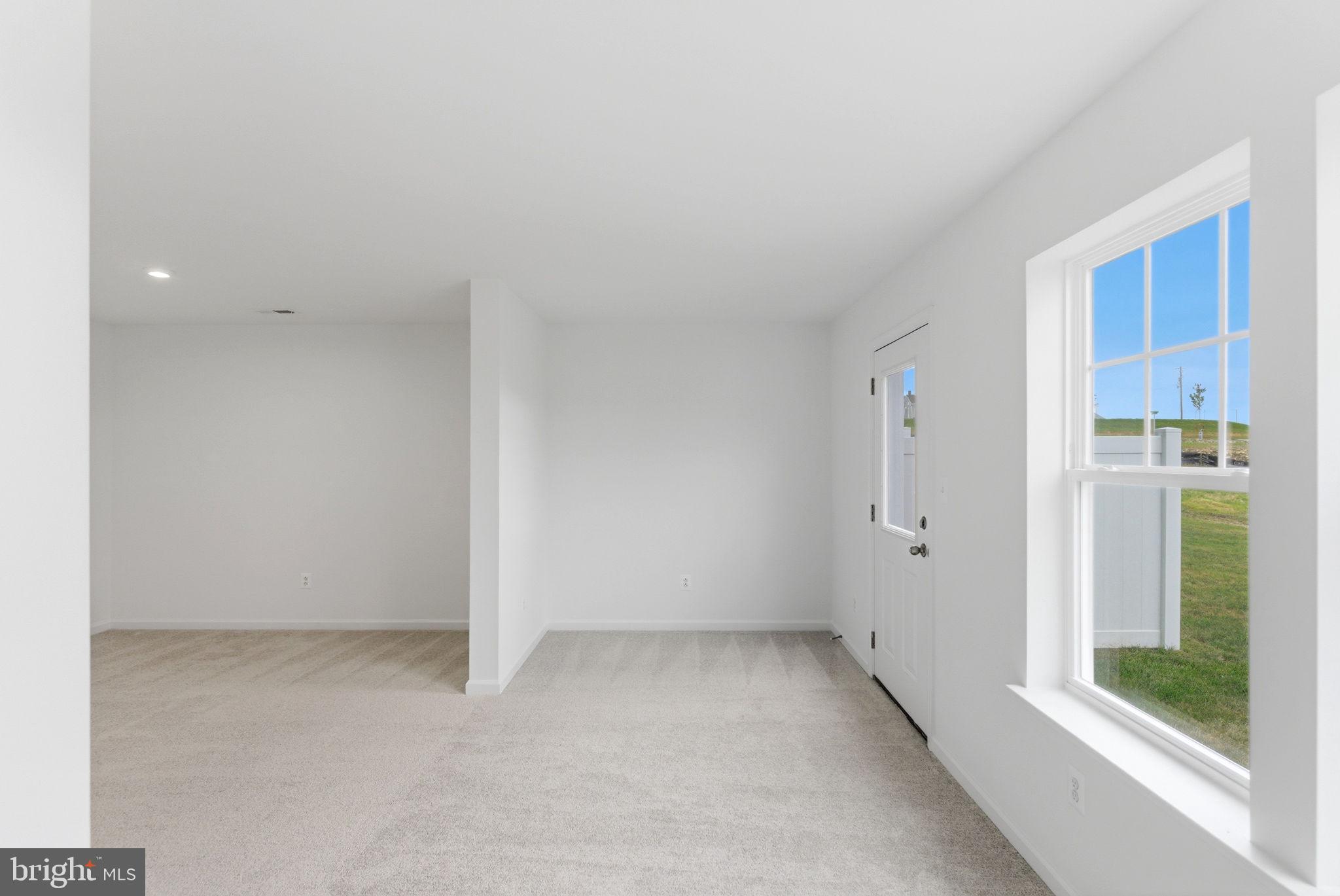 SOUTH BROOK - Residential