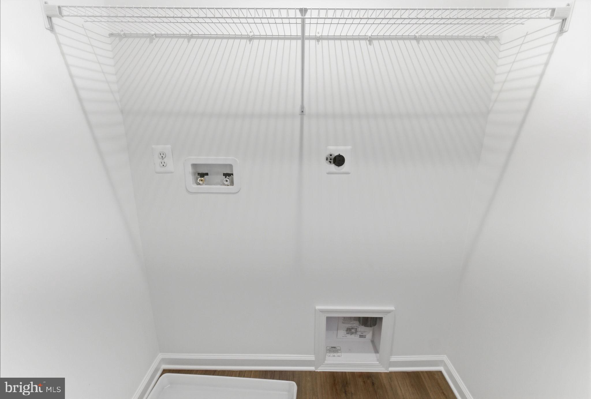 SOUTH BROOK - Residential