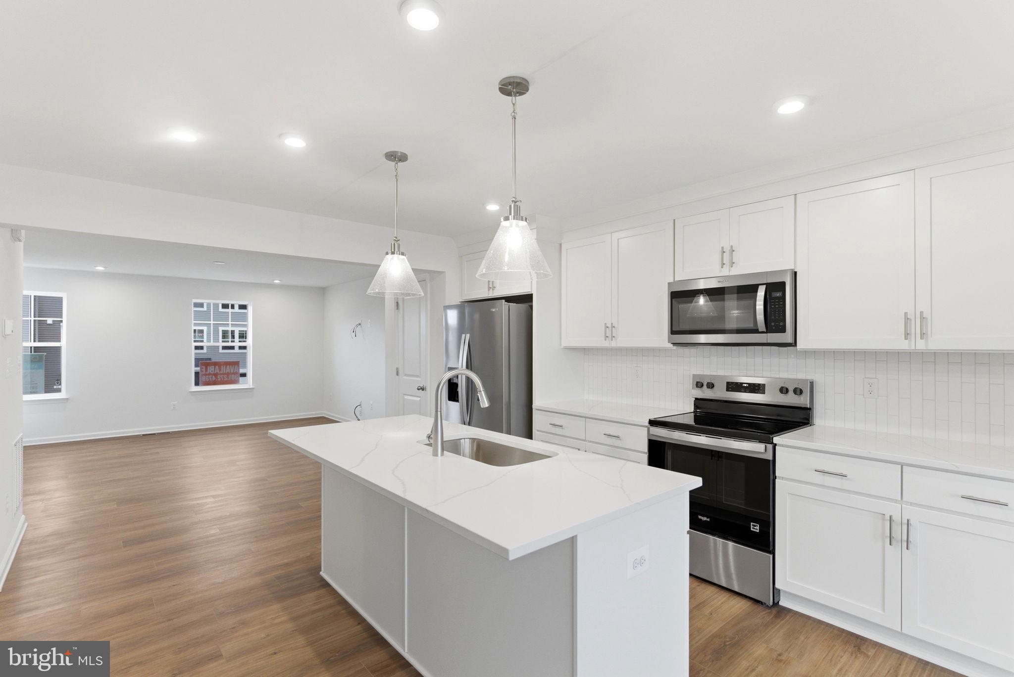 SOUTH BROOK - Residential