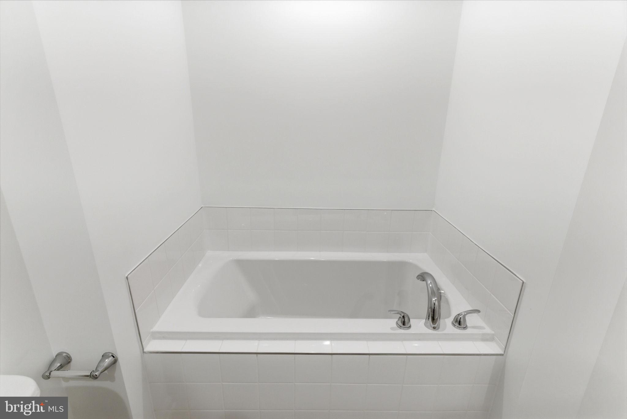 SOUTH BROOK - Residential