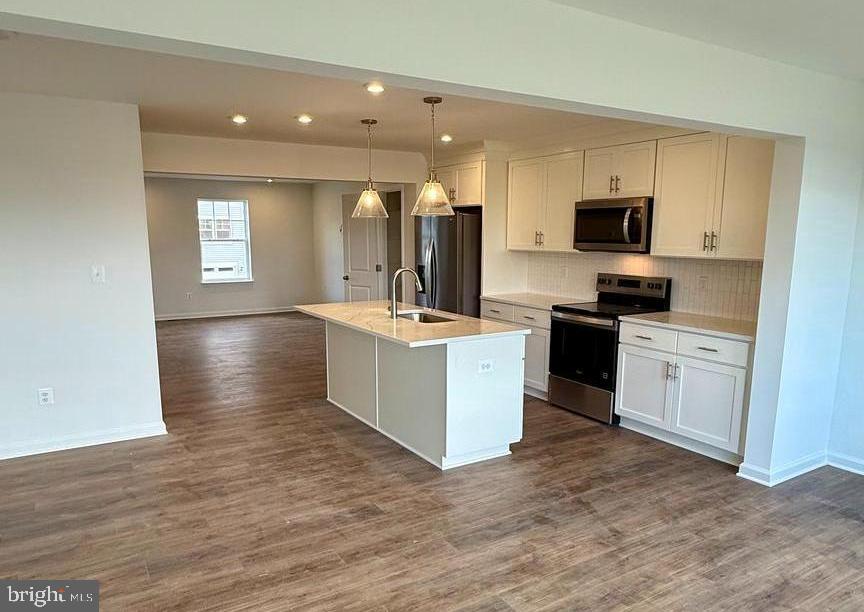 SOUTH BROOK - Residential