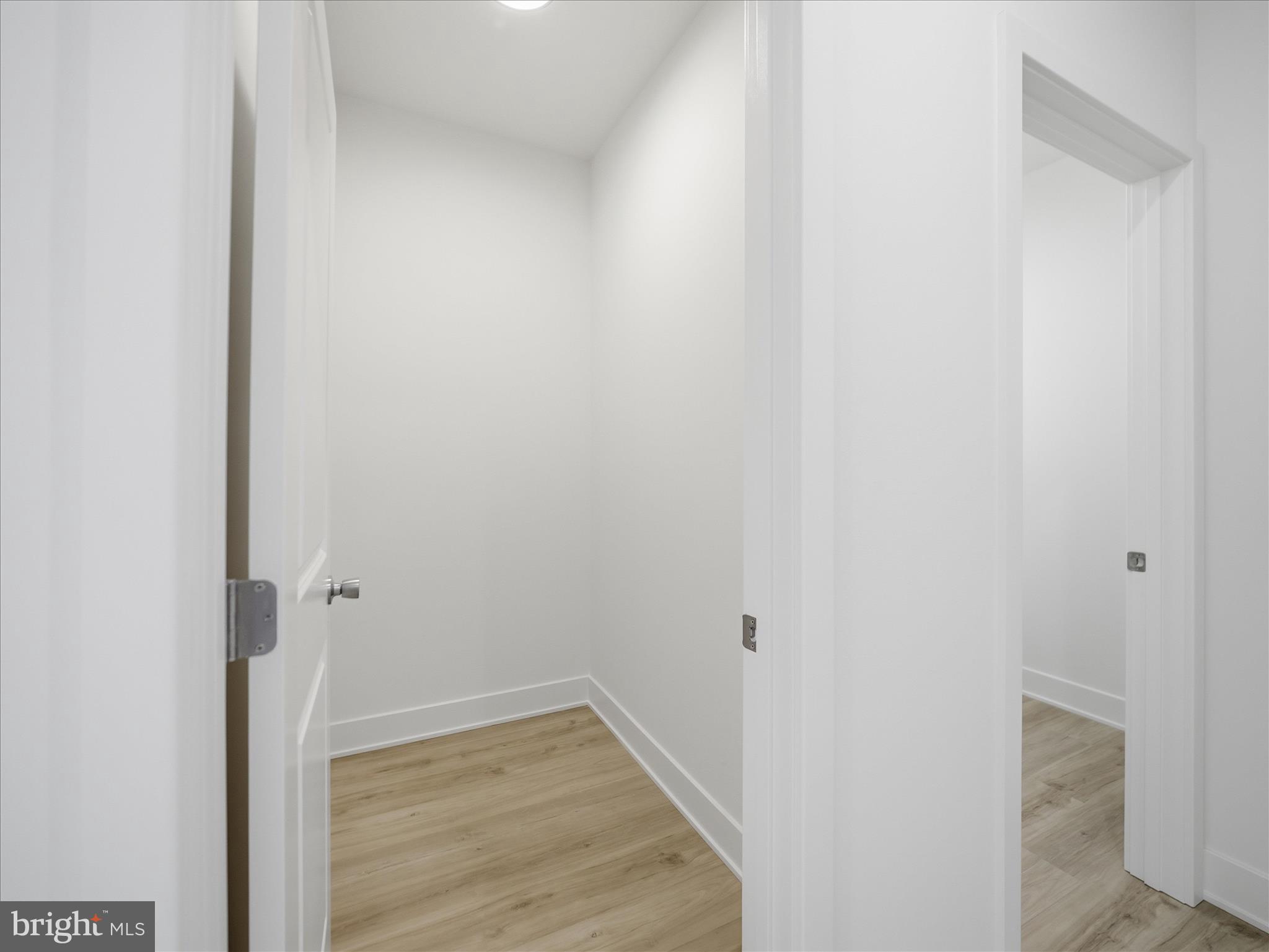 SPRING VALLEY - Residential