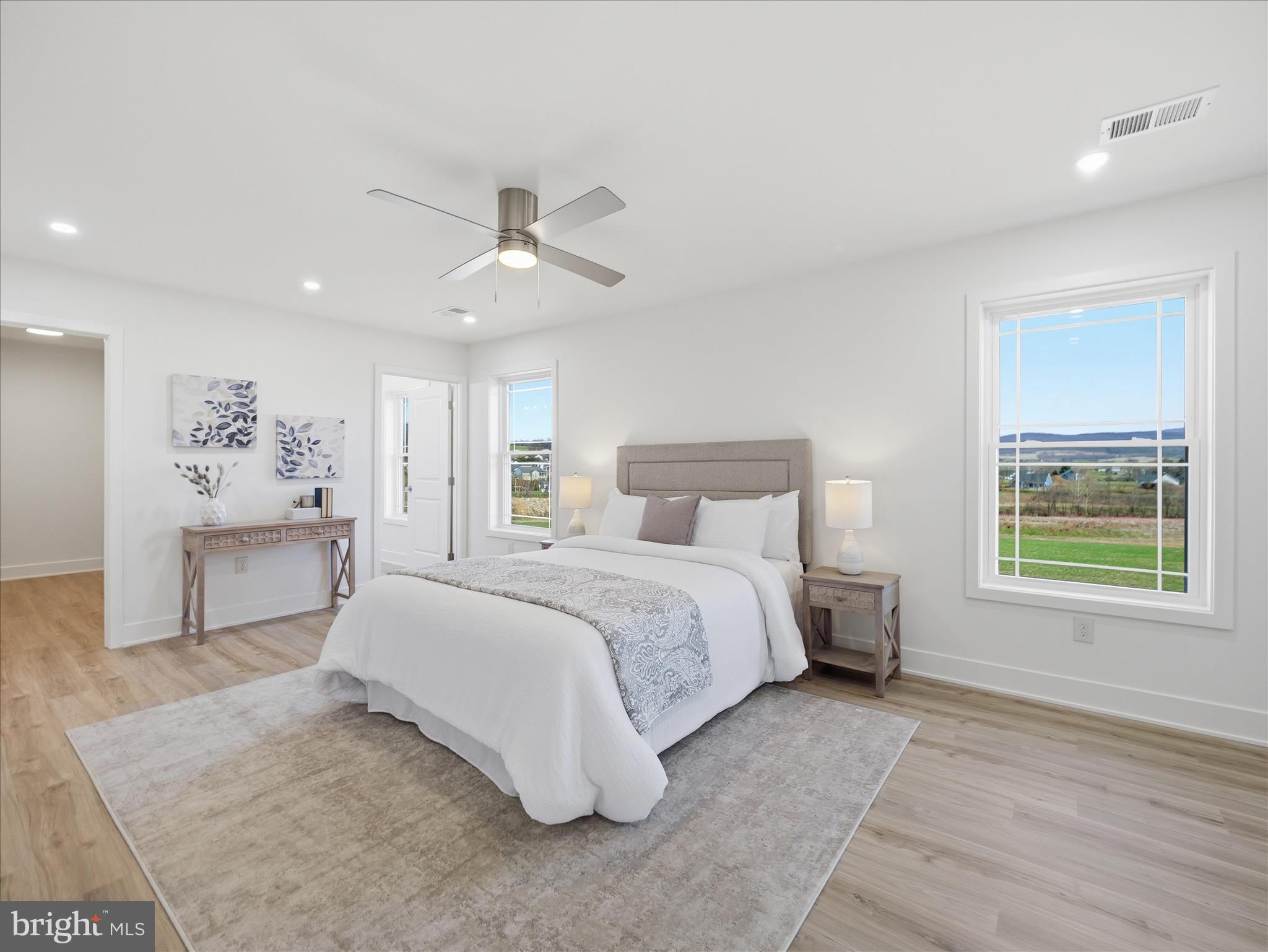 SPRING VALLEY - Residential