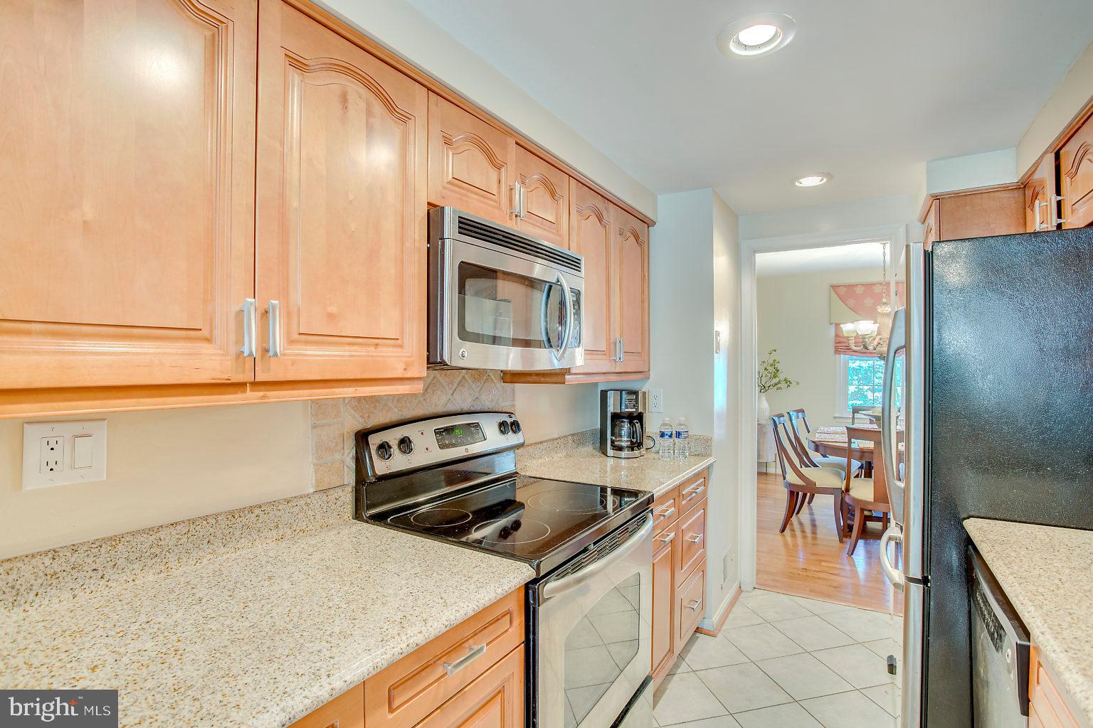 BELLE AMI CONDO-PHASE 3> - Residential