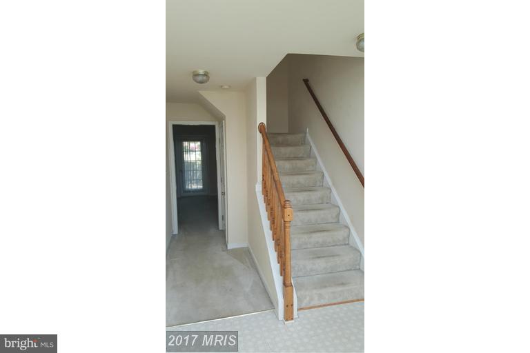 STONE RIVER - Residential Lease