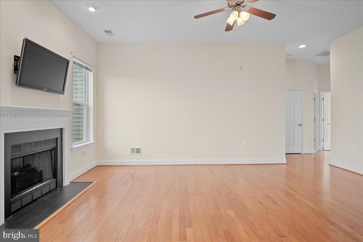 ARCADIA SPRINGS - Residential