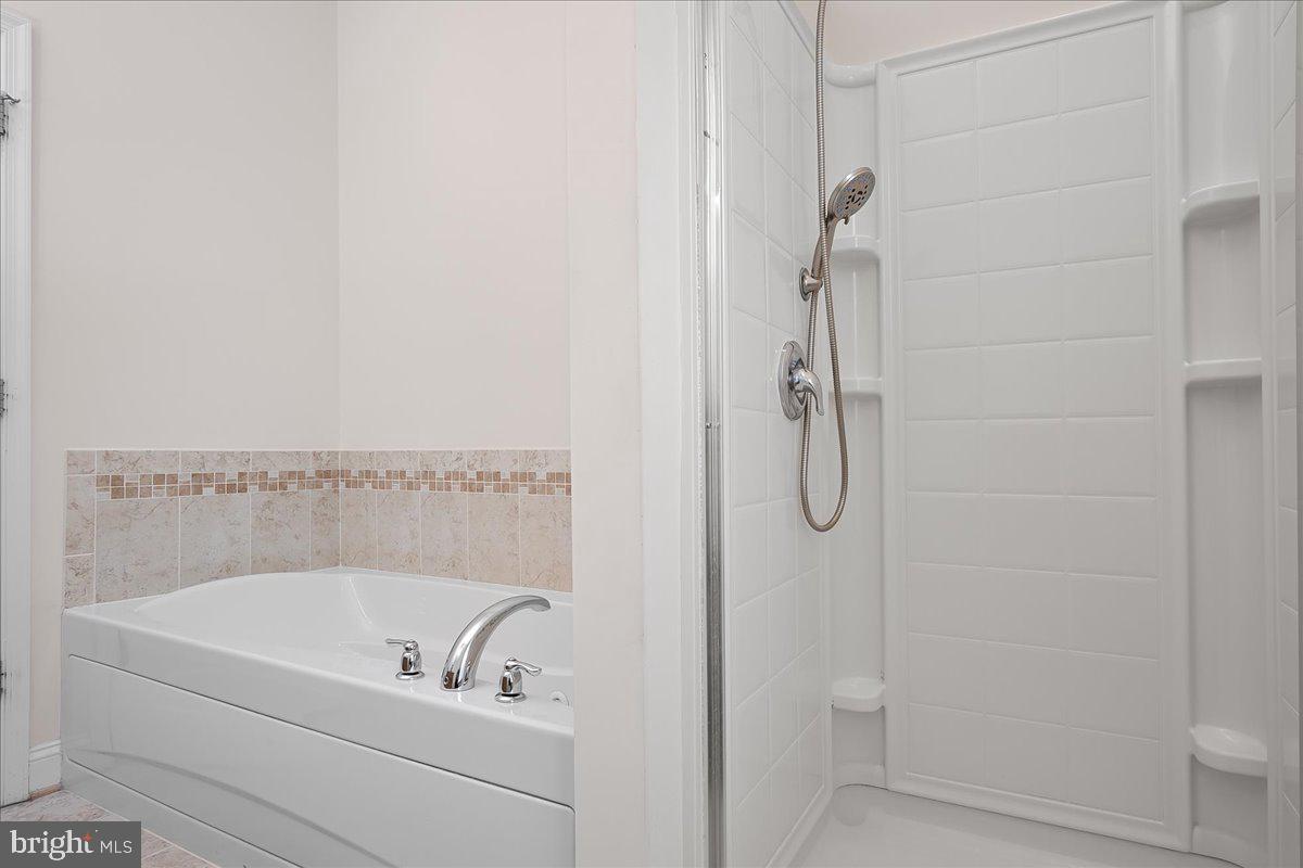 ARCADIA SPRINGS - Residential