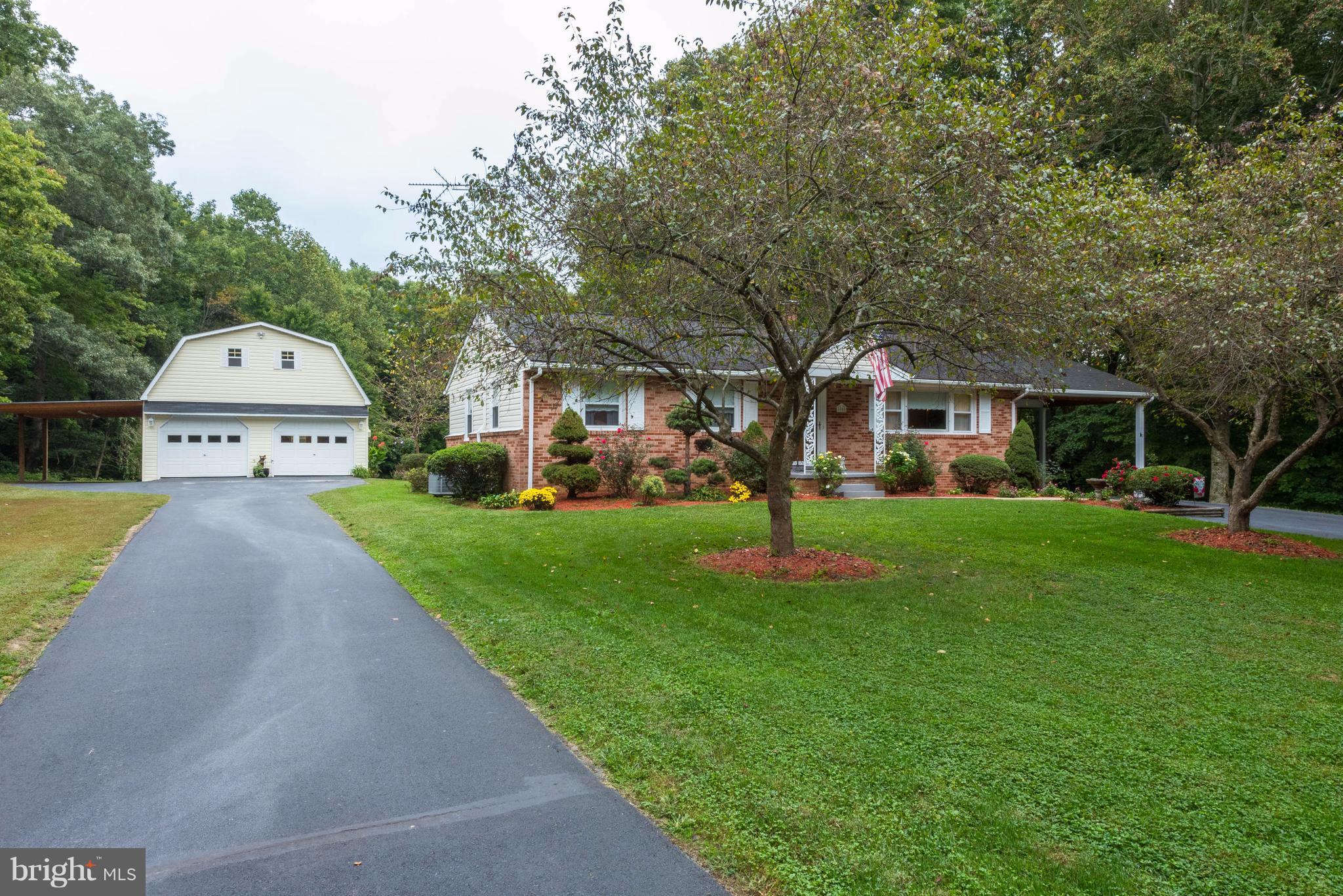 GARDEN ESTATES - Residential