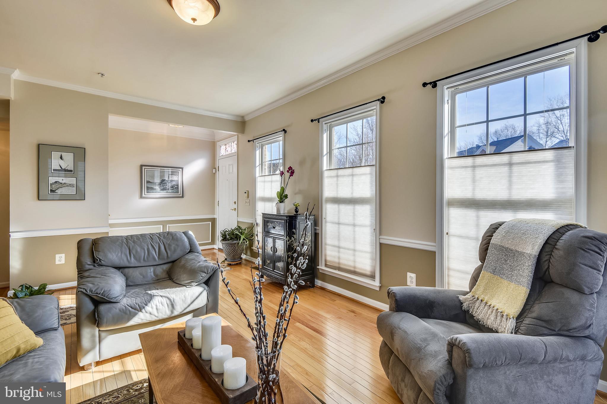 AUGUST WOODS - Residential