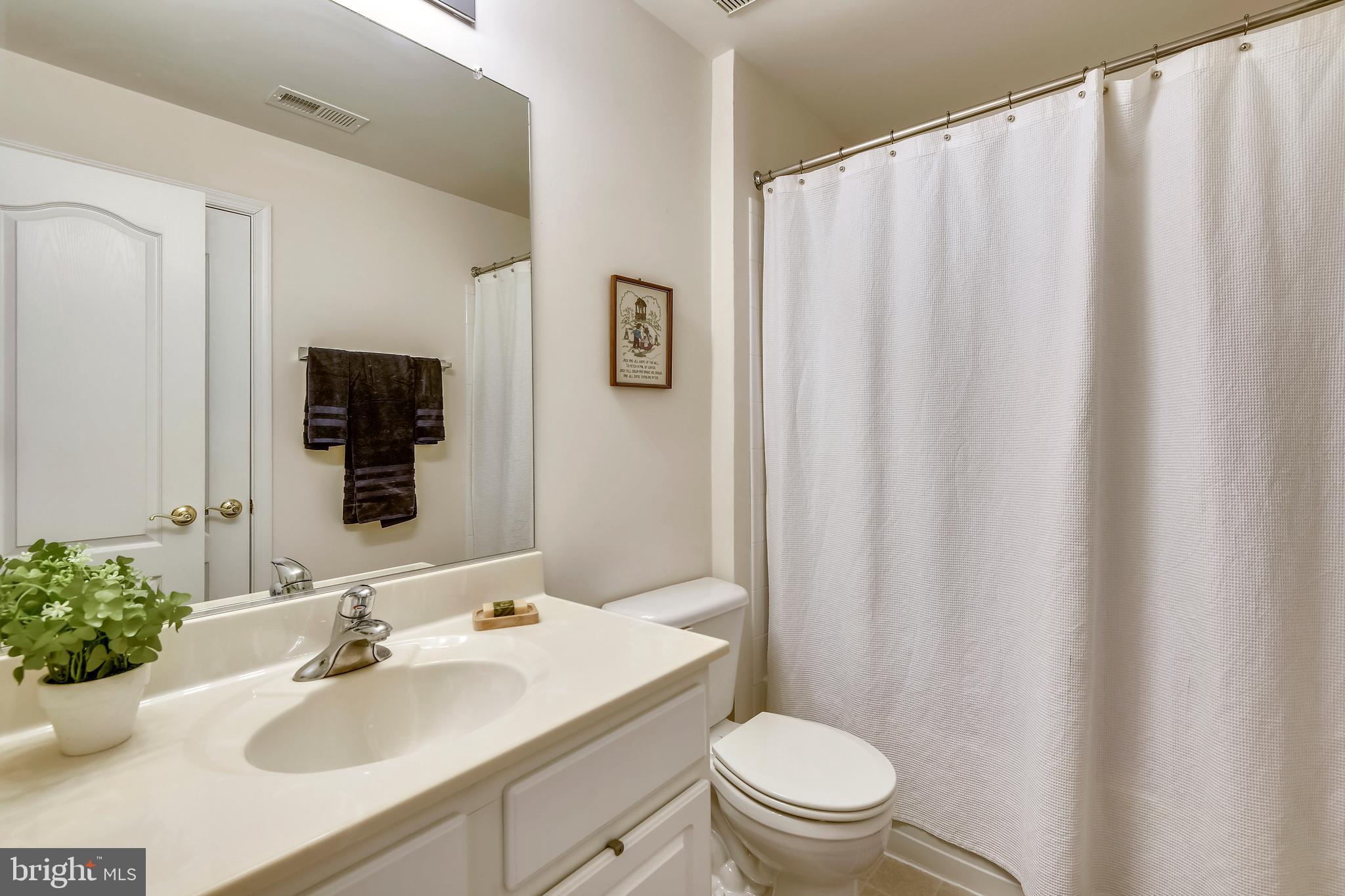 AUGUST WOODS - Residential