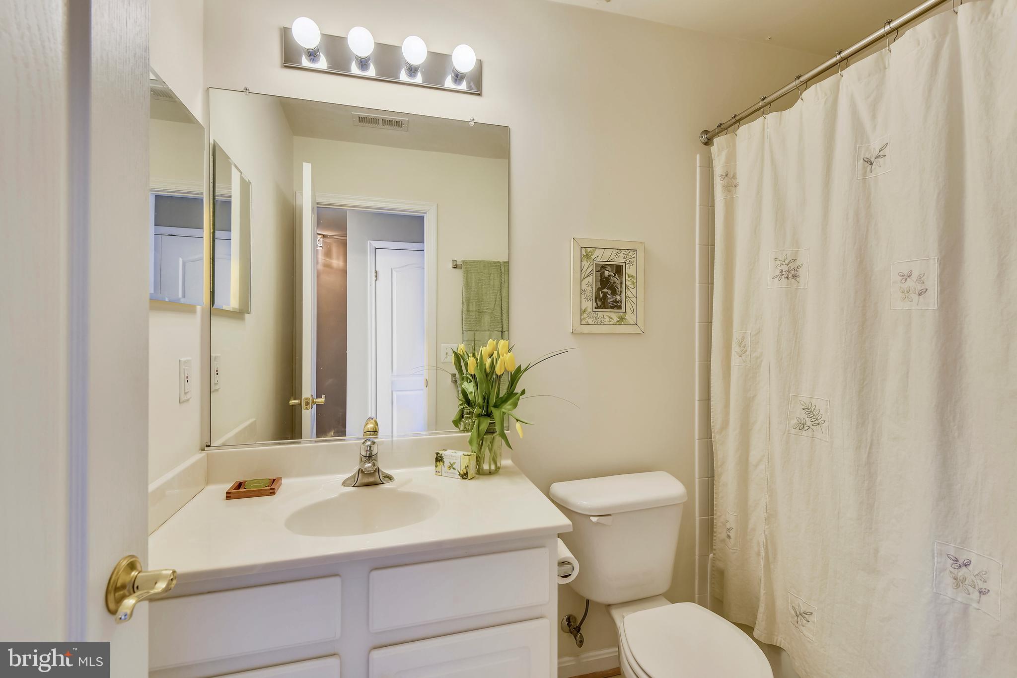 AUGUST WOODS - Residential