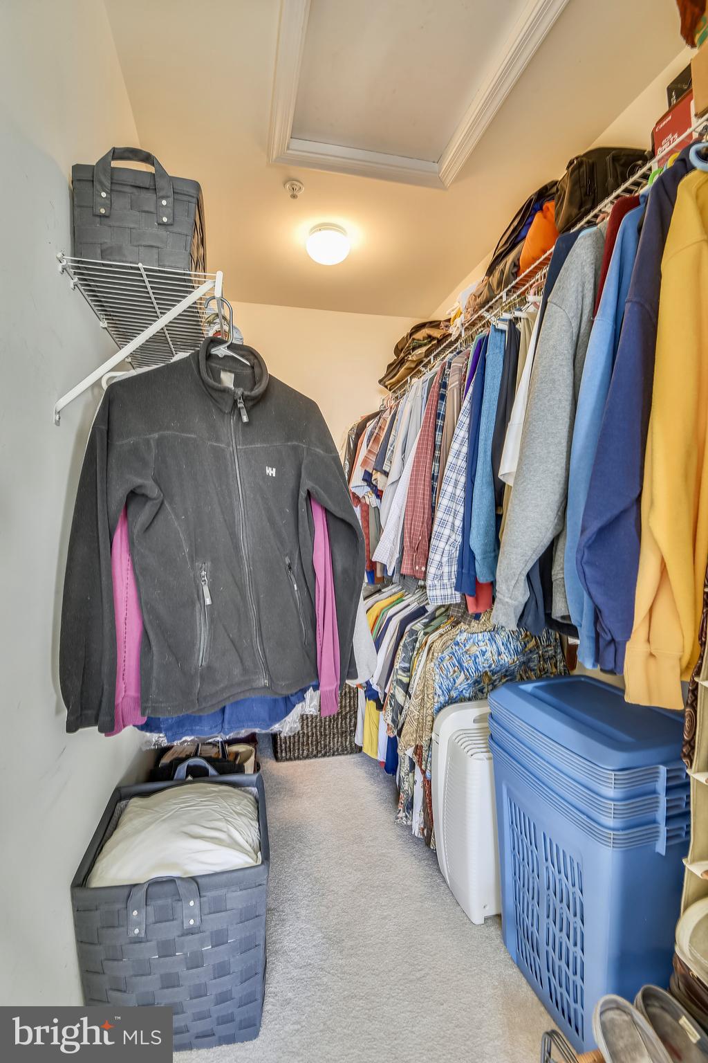 AUGUST WOODS - Residential