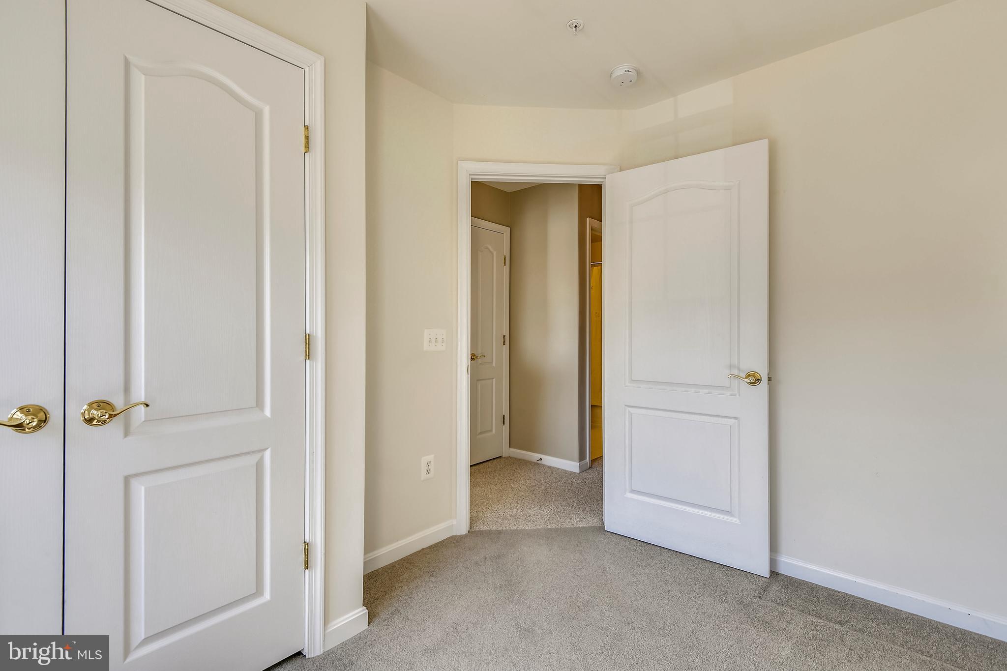 AUGUST WOODS - Residential