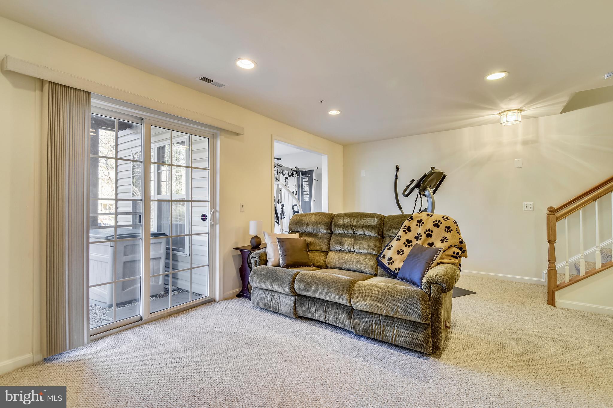 AUGUST WOODS - Residential