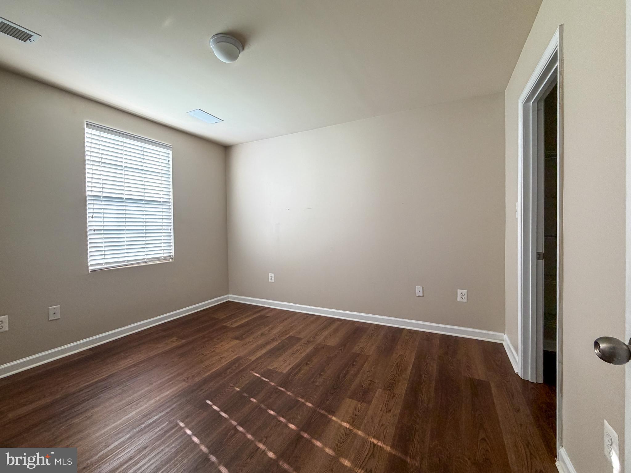 TANYARD SPRINGS - Residential Lease