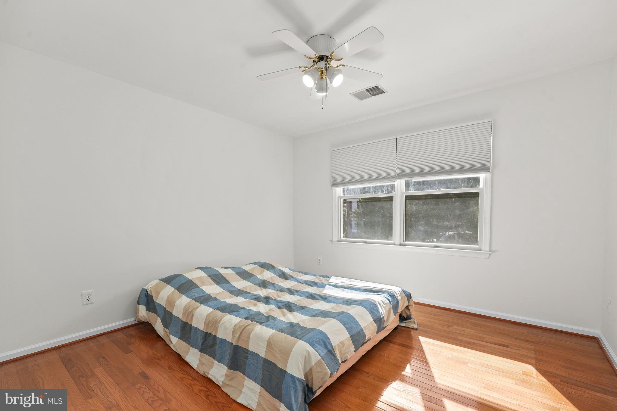 OAK FARMS - Residential