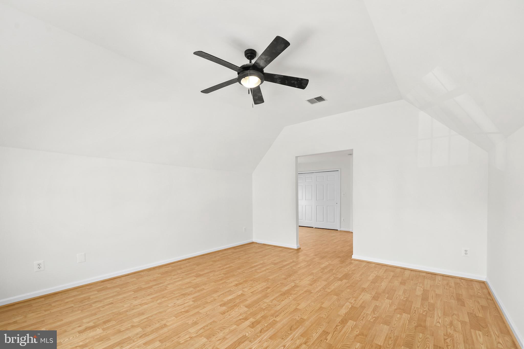 OAK FARMS - Residential