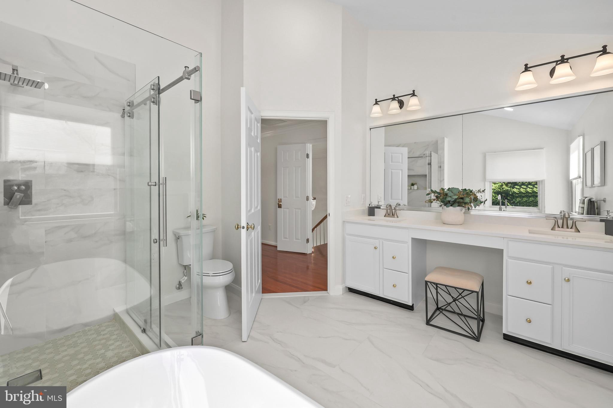 OAK FARMS - Residential