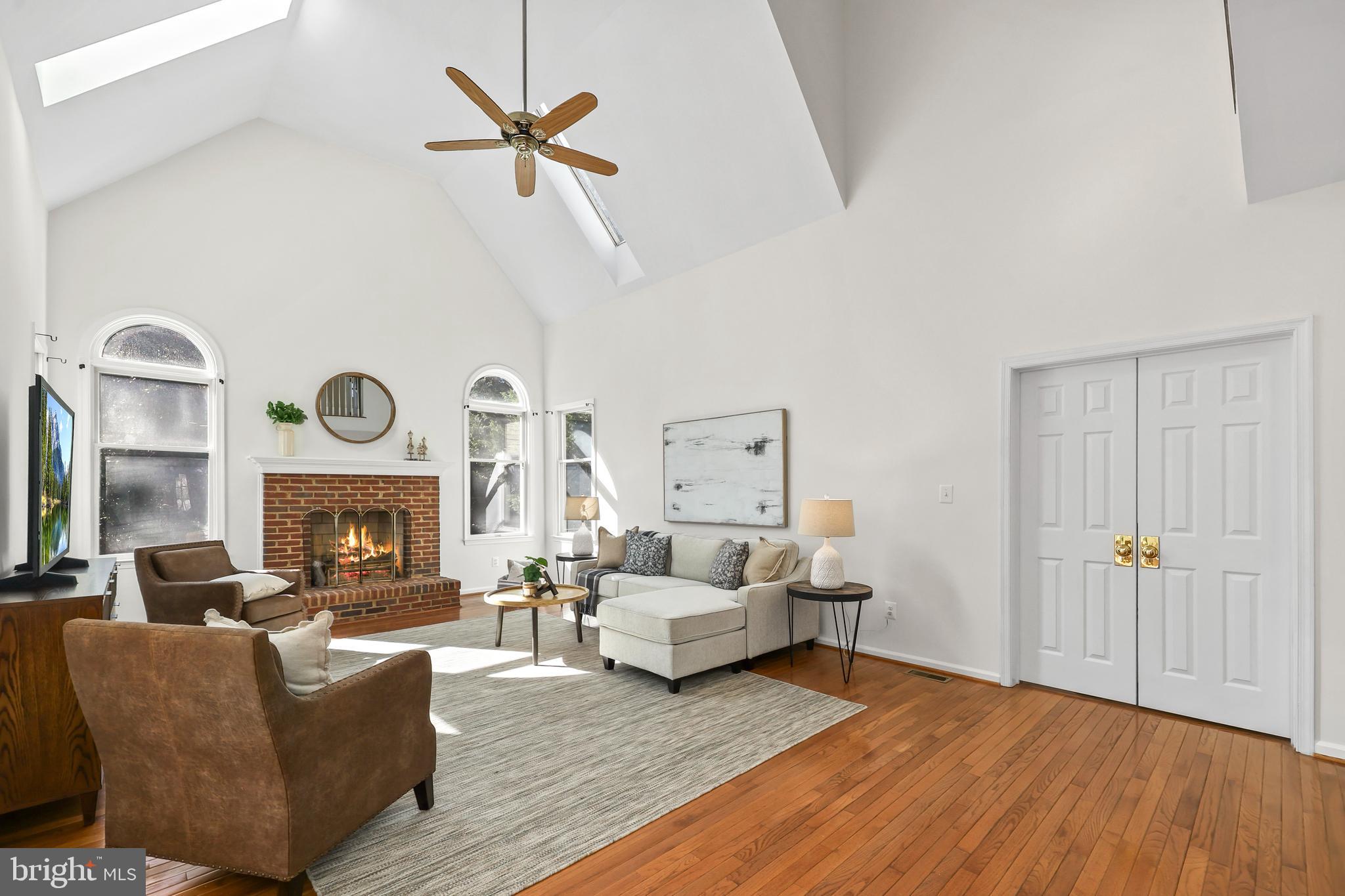 OAK FARMS - Residential