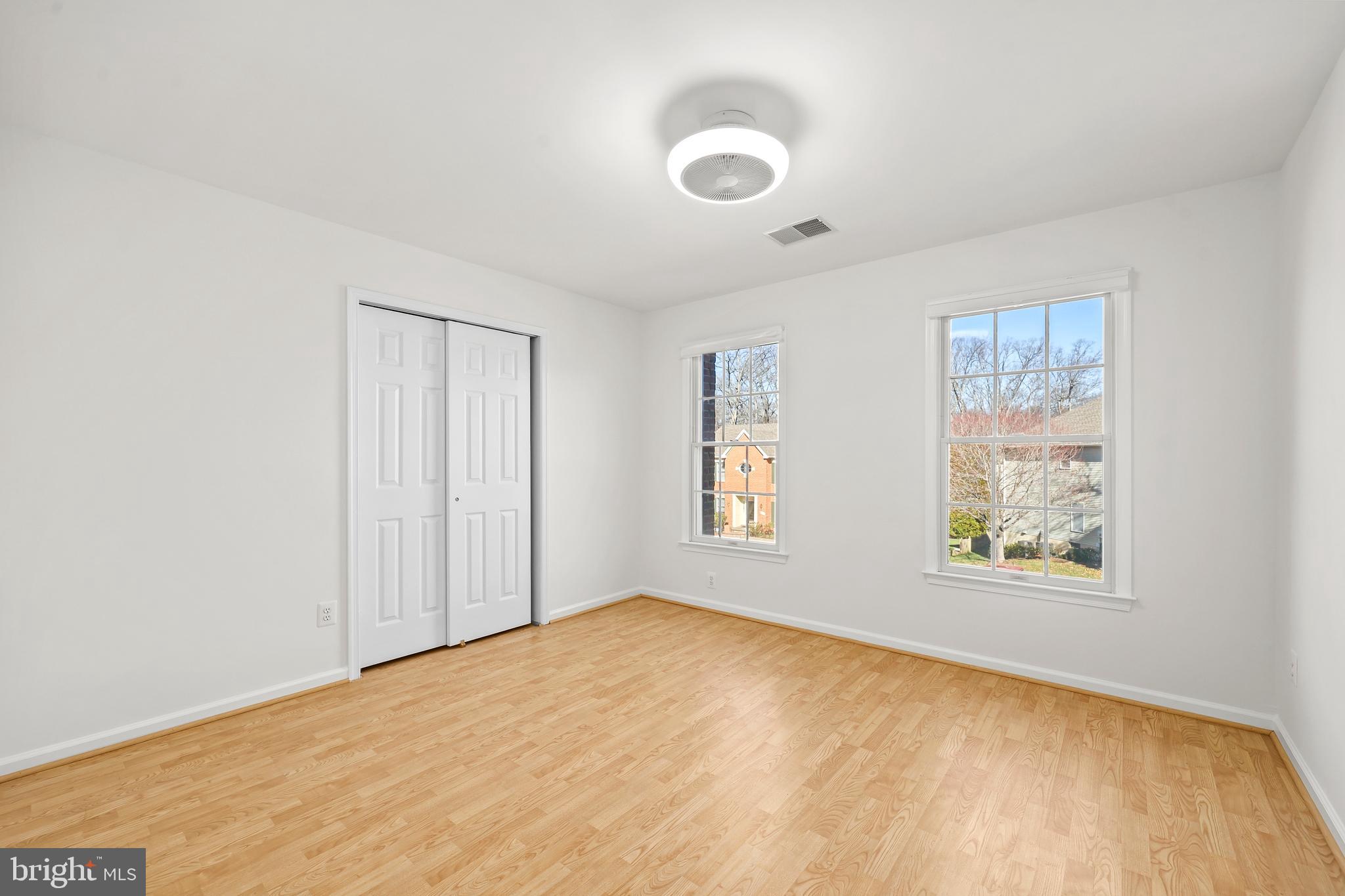 OAK FARMS - Residential