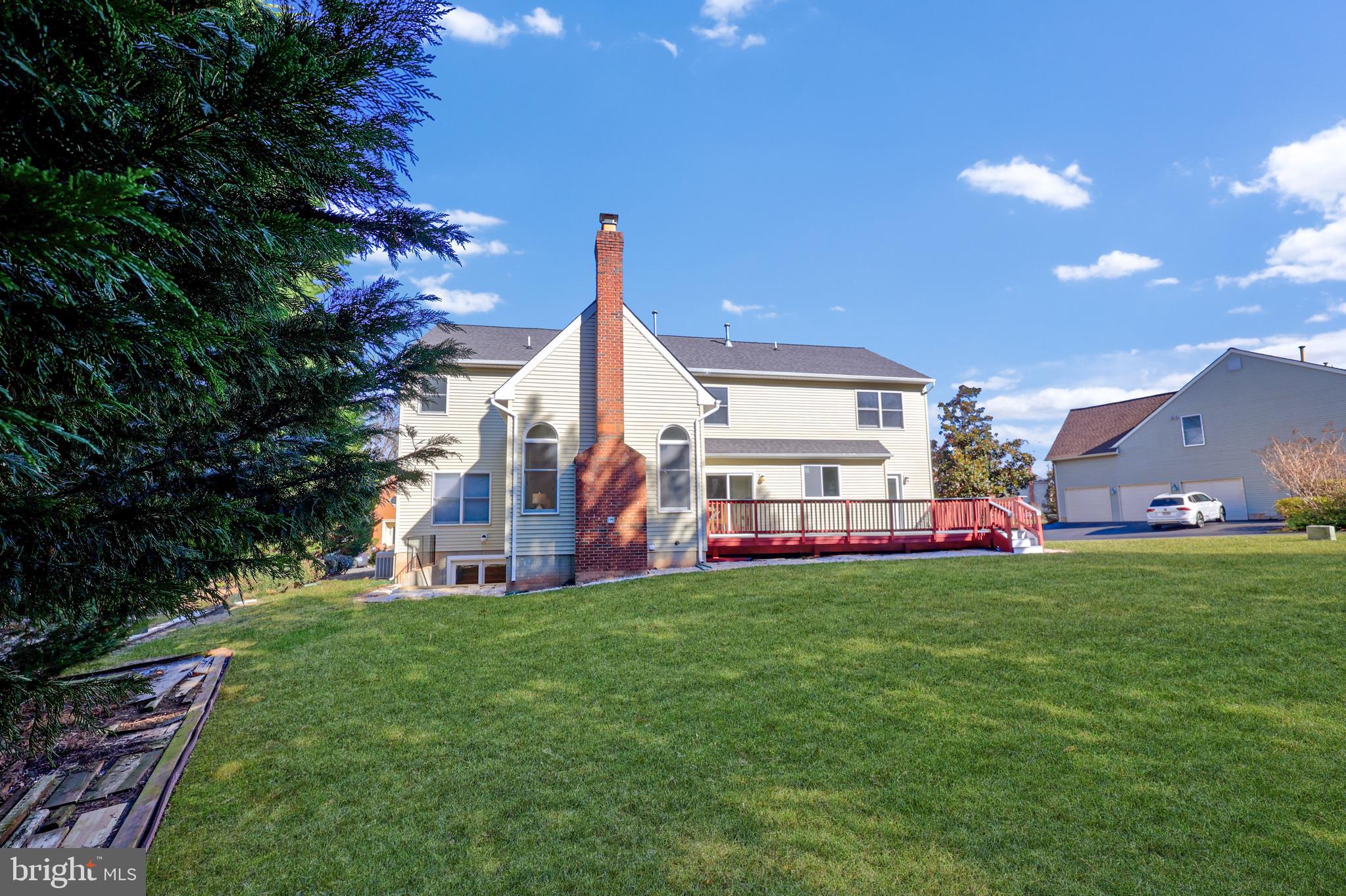 OAK FARMS - Residential