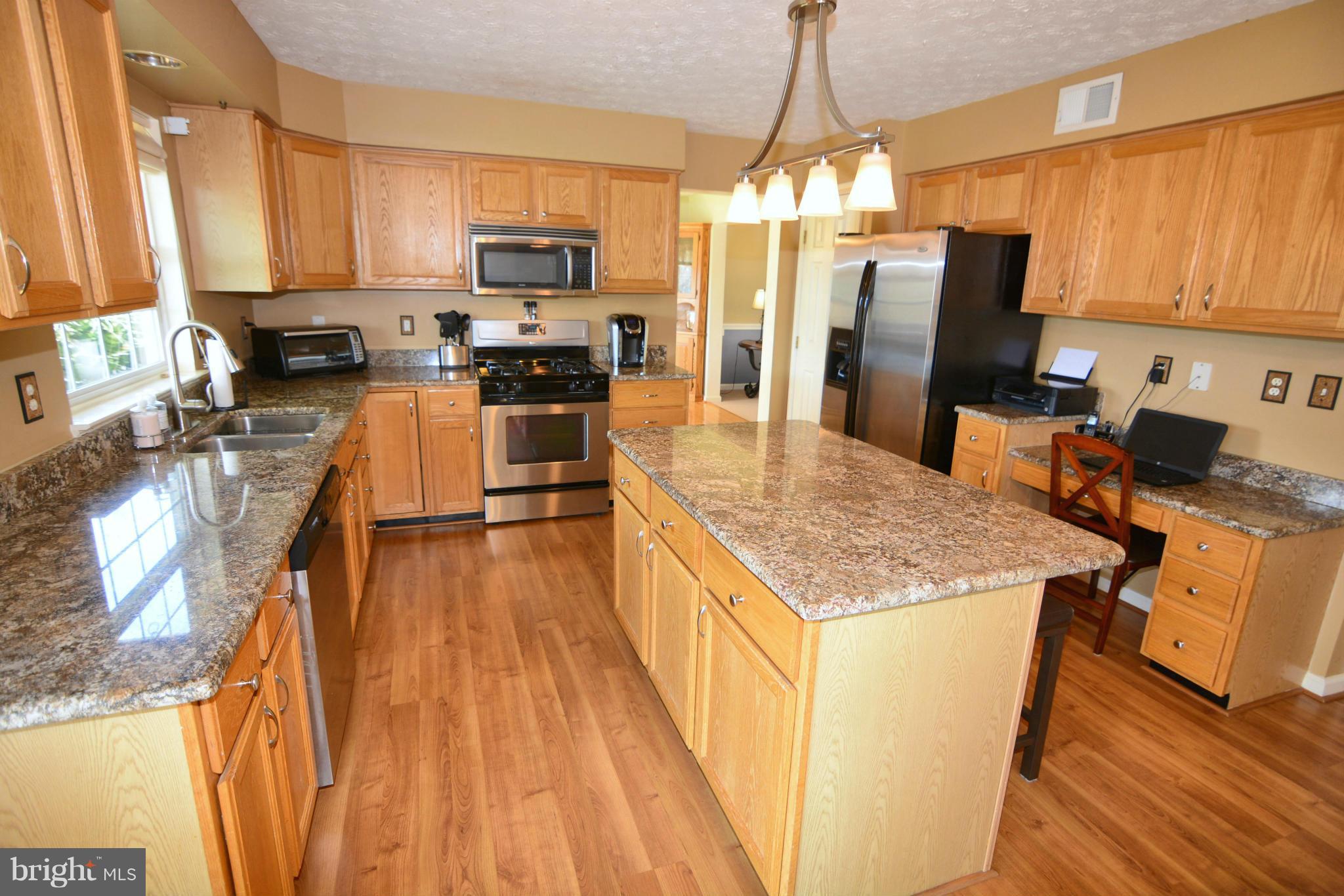 PINEY ORCHARD - Residential