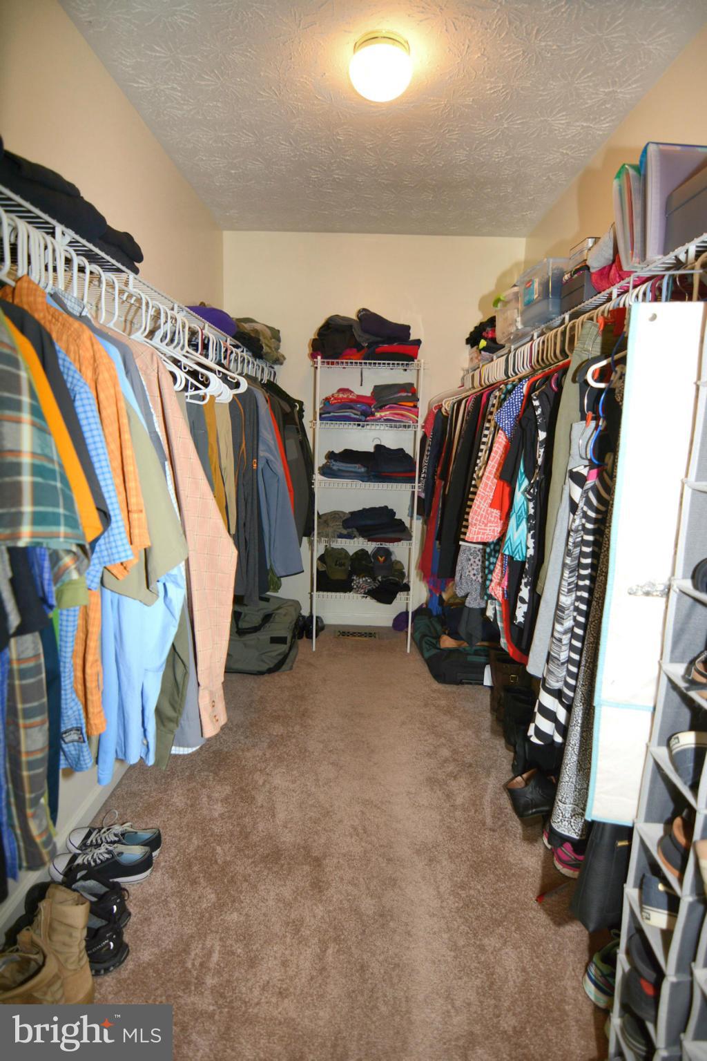 PINEY ORCHARD - Residential