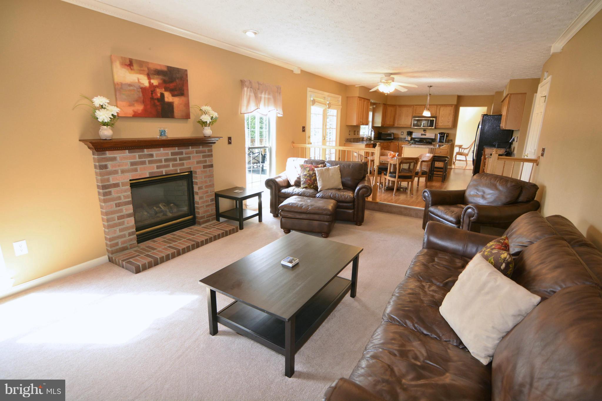 PINEY ORCHARD - Residential