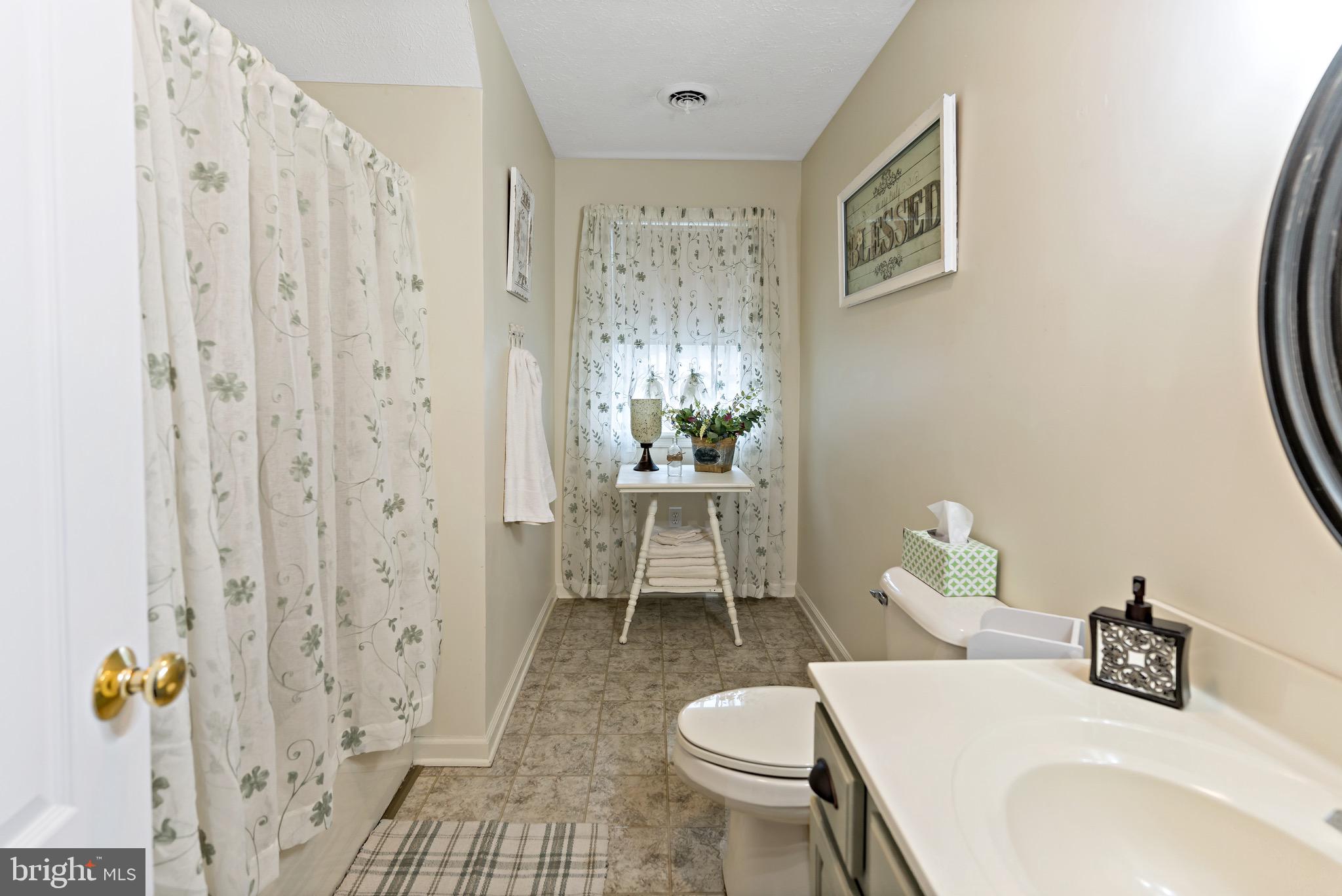 QUAIL SPRINGS ESTATES - Residential