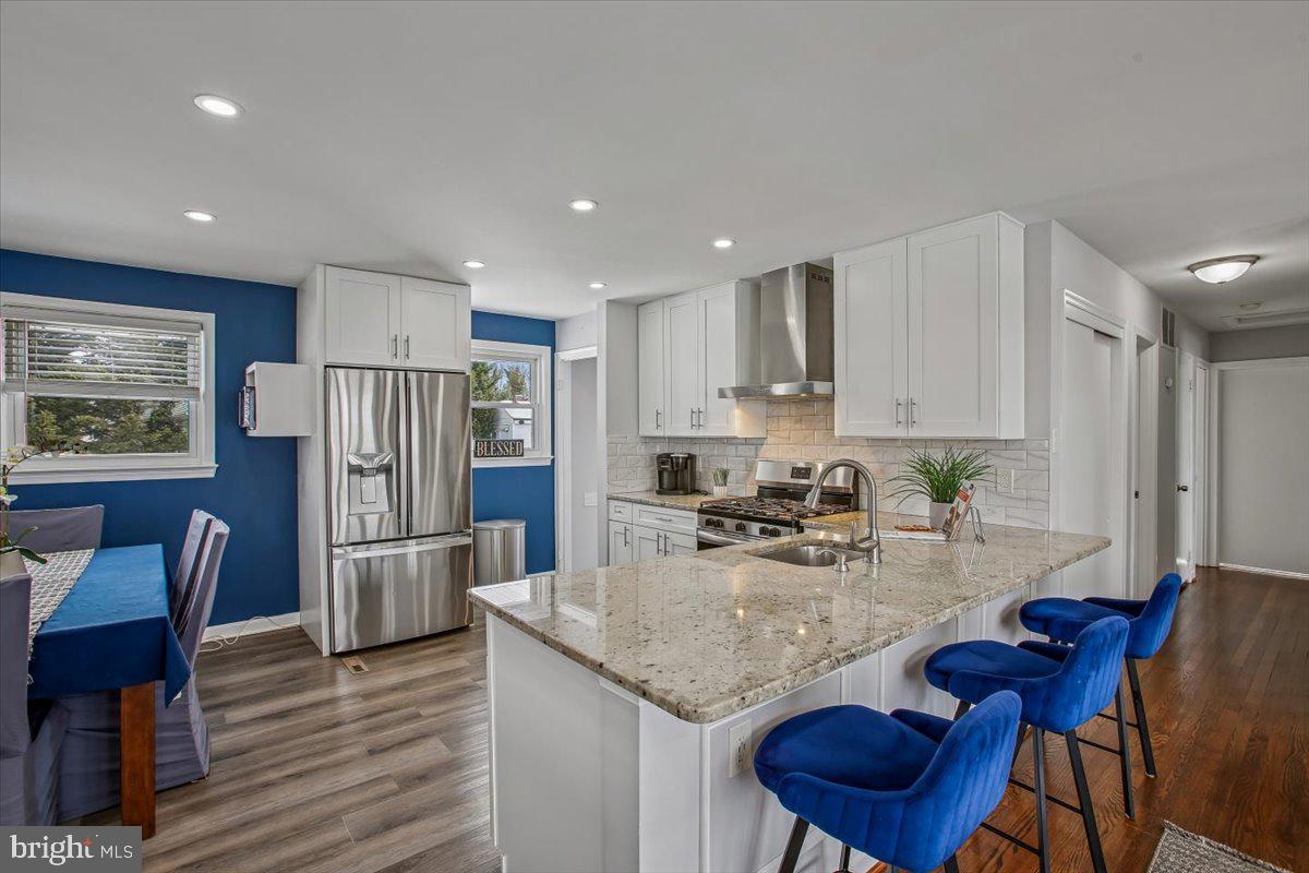 LOISDALE ESTATES - Residential