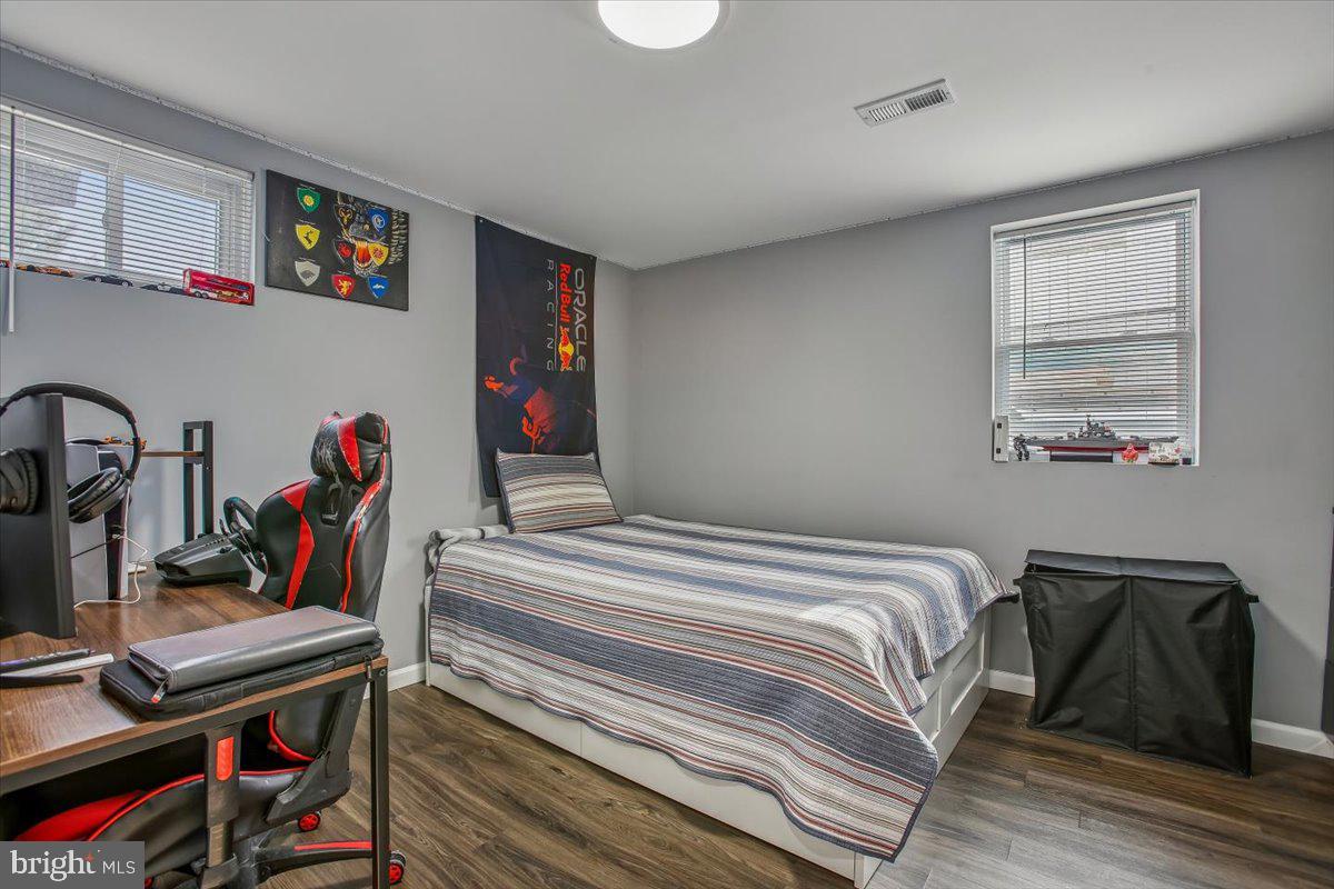 LOISDALE ESTATES - Residential