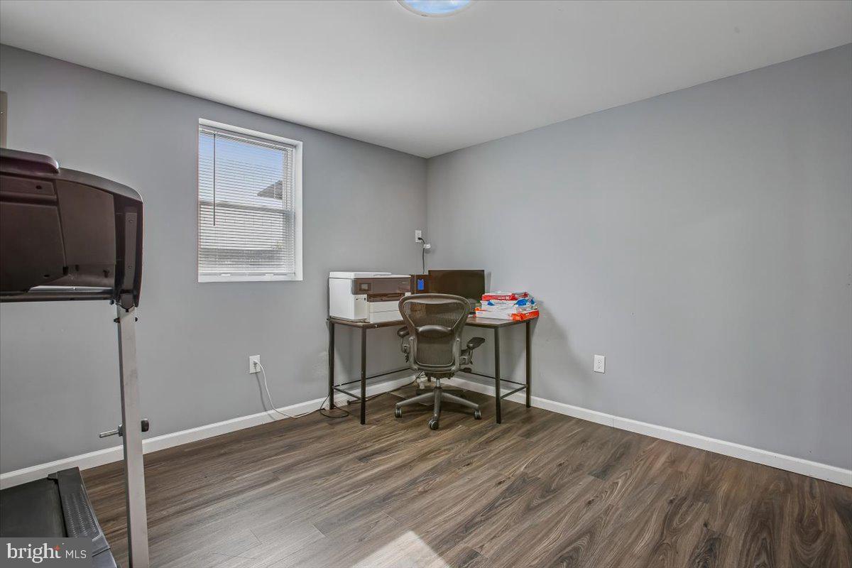 LOISDALE ESTATES - Residential