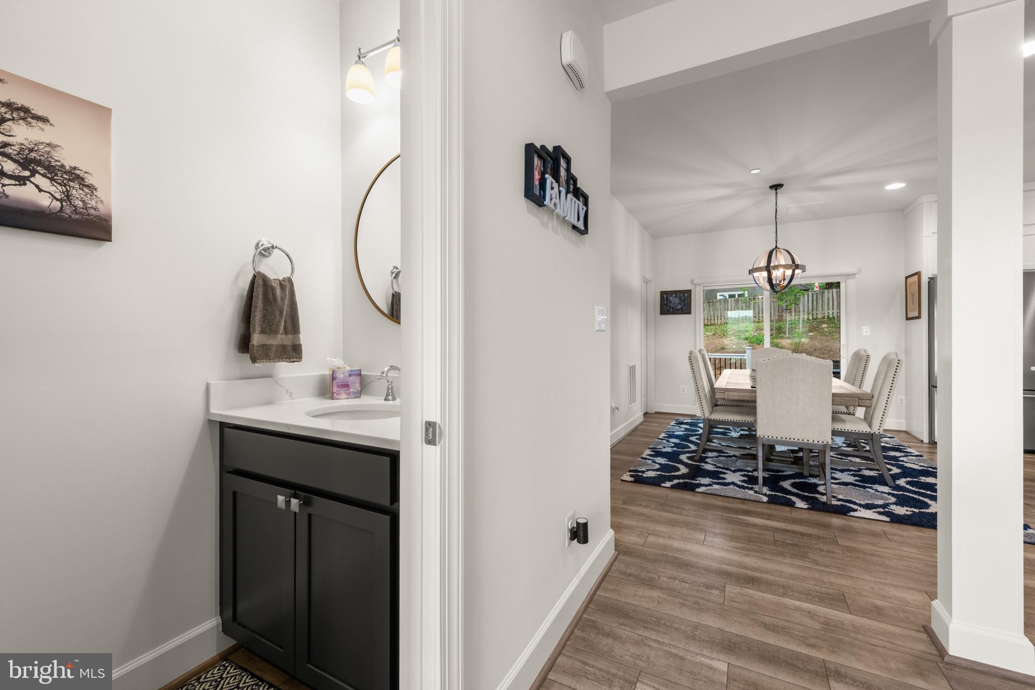 425 WALNUT DRIVE