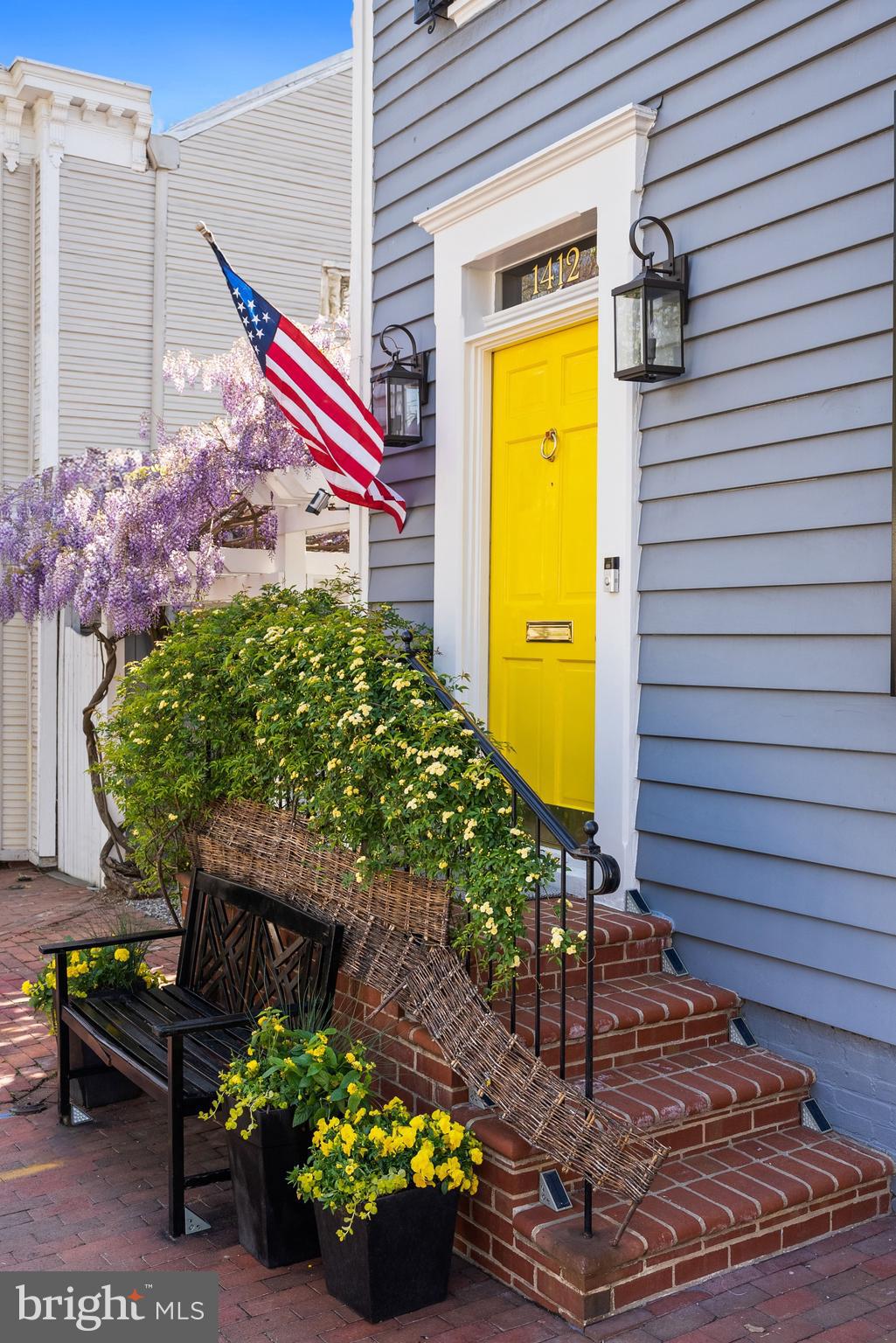 GEORGETOWN - Residential
