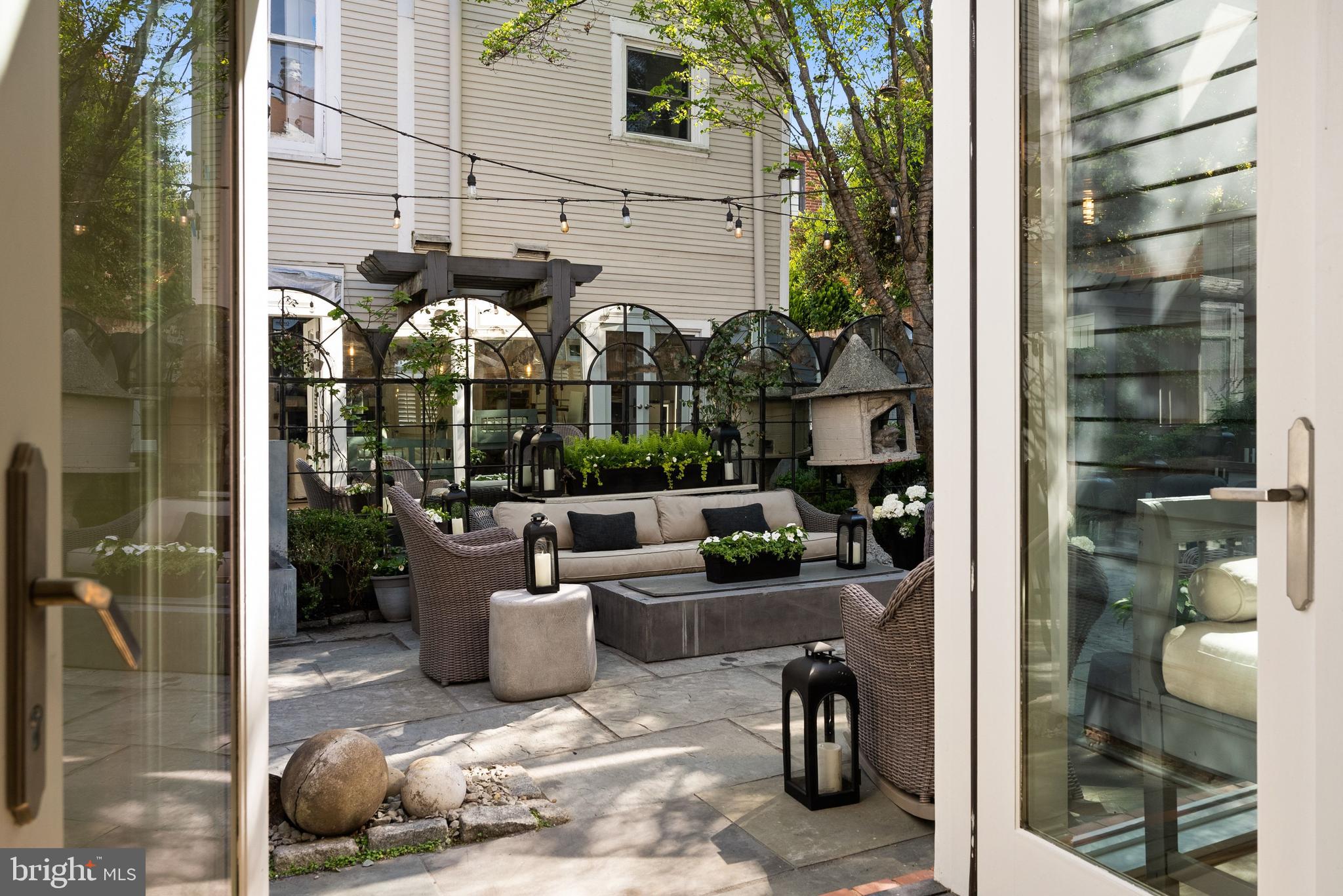 GEORGETOWN - Residential