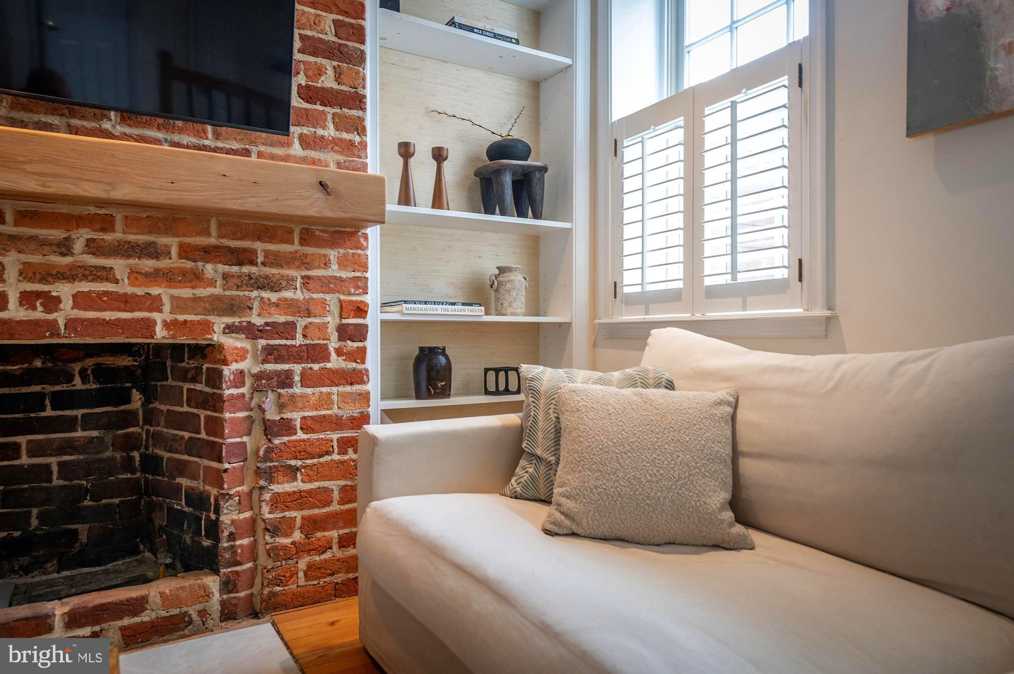 FELLS POINT HISTORIC DISTRICT - Residential