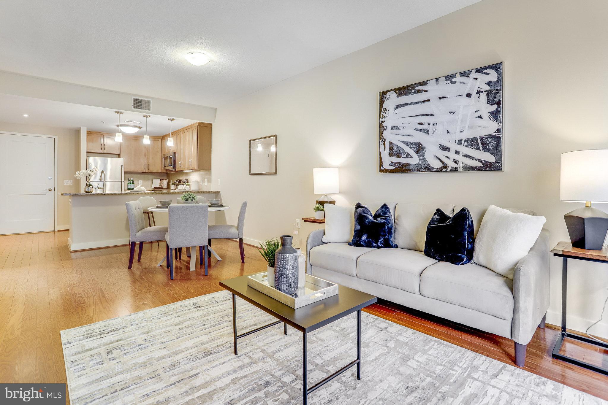 RESIDENCES AT LIBERTY CENTER - Residential