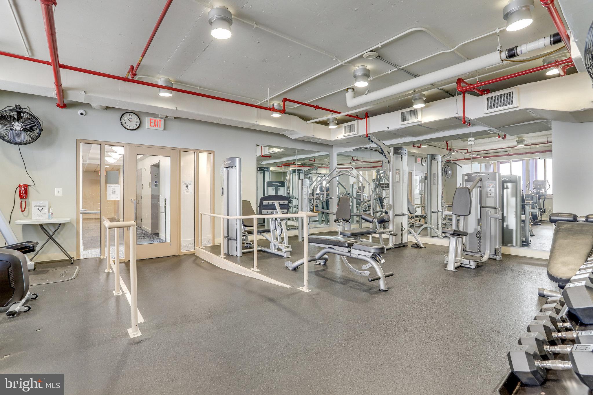 RESIDENCES AT LIBERTY CENTER - Residential