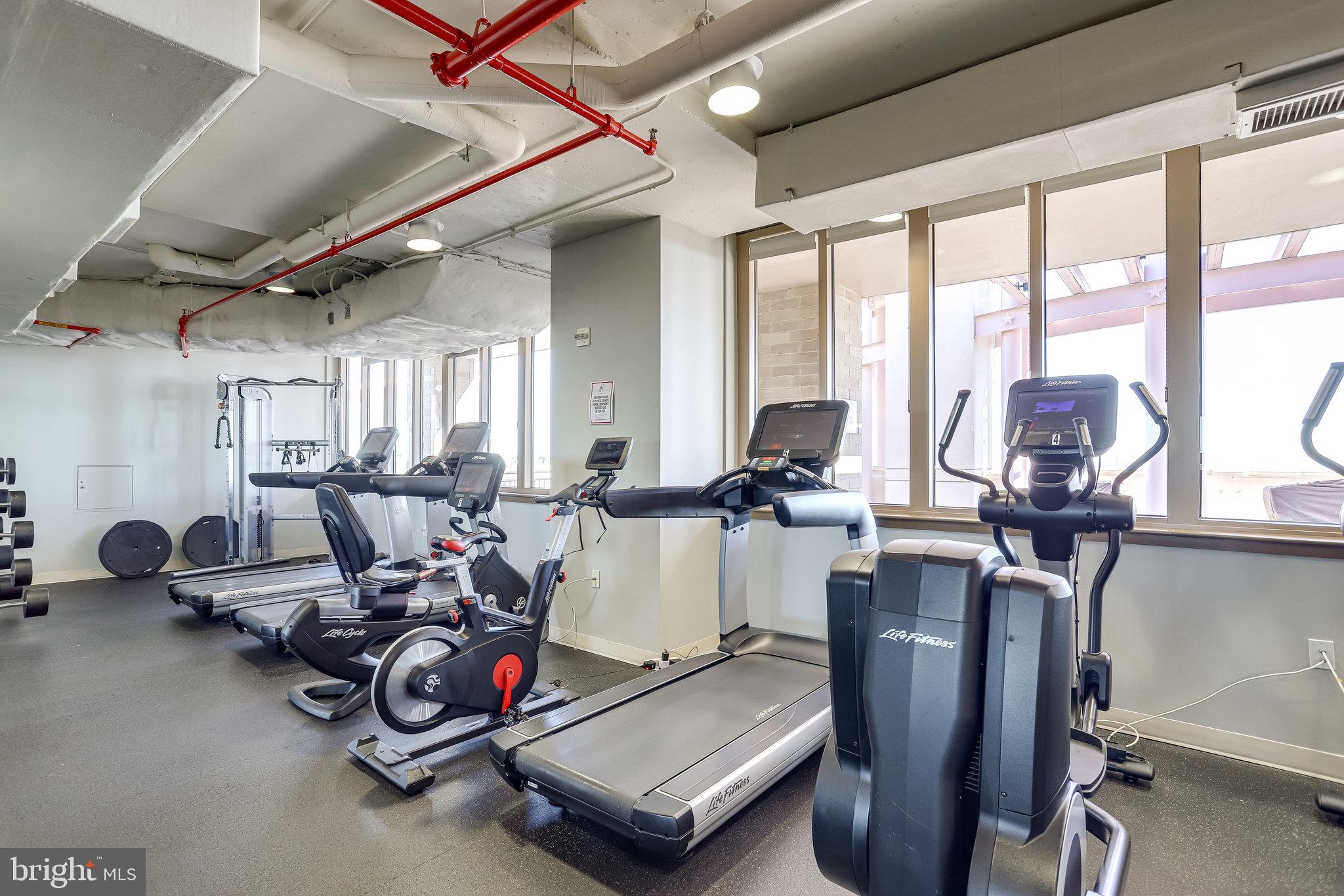 RESIDENCES AT LIBERTY CENTER - Residential