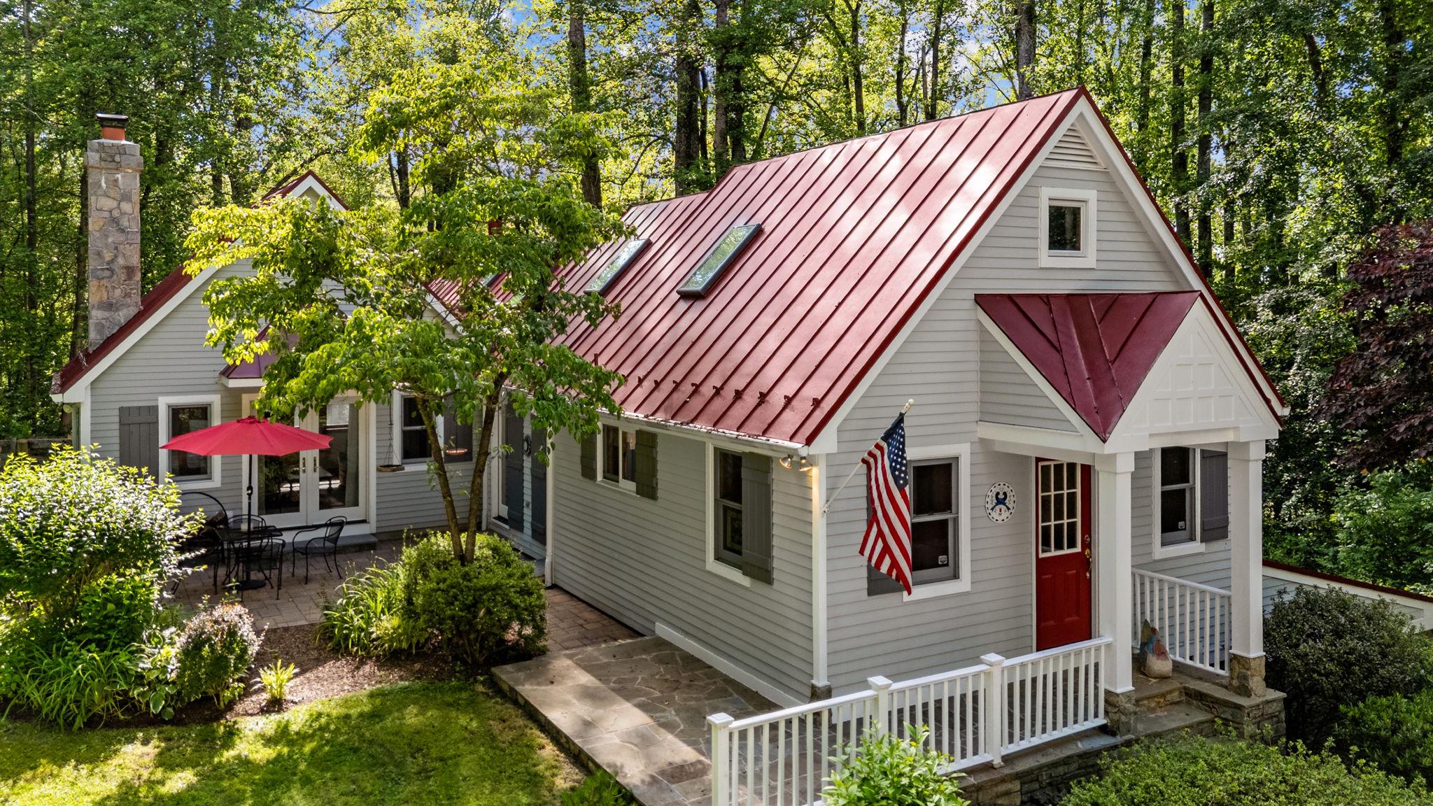 38021 SNICKERSVILLE TURNPIKE