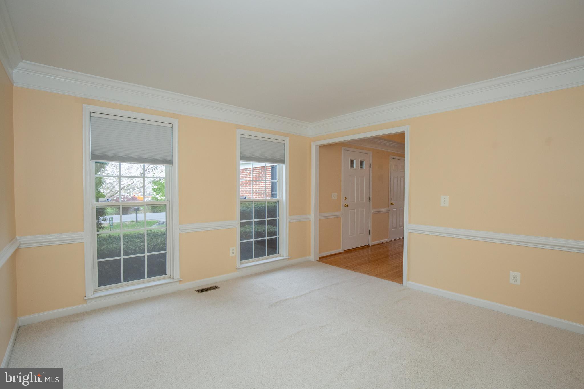 LOCUST HILL - Residential Lease