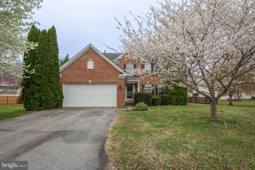 This large single family home is located in the golf course community of Locust Hill in Charles Town, WV!

You are welcomed into this beautiful home through a bright, grand entry - with hardwood floors that flow throughout the spacious eat-in kitchen with large island, stainless steel appliances, plenty of counterspace; and sliding doors that access the rear deck and fenced yard - the perfect space for entertaining! The main level also has a separate dining room, living room, family room off of the kitchen (all carpeted) with gas fireplace, laundry room with 2 car garage with 220v outlet access, and a half bath.

The carpeted upper level includes the generous primary suite with jetted tub, separate shower, walk-in closet, and vaulted ceiling; as well as 3 additional bedrooms and full bath. 
 
The open finished walk-up basement has an additional room with built-in shelves with full bath, and tiled storage area. 

Locust Hill Community is conveniently located 15 minutes from US-340, and 30 minutes from both Winchester and Martinsburg - perfect for commuters!
Pets are on a case-by-case basis.

Additional monthly costs include Renter's insurance (price based on plan selection) and Second Nature Air Filter Subscription program ($15.00/ month).