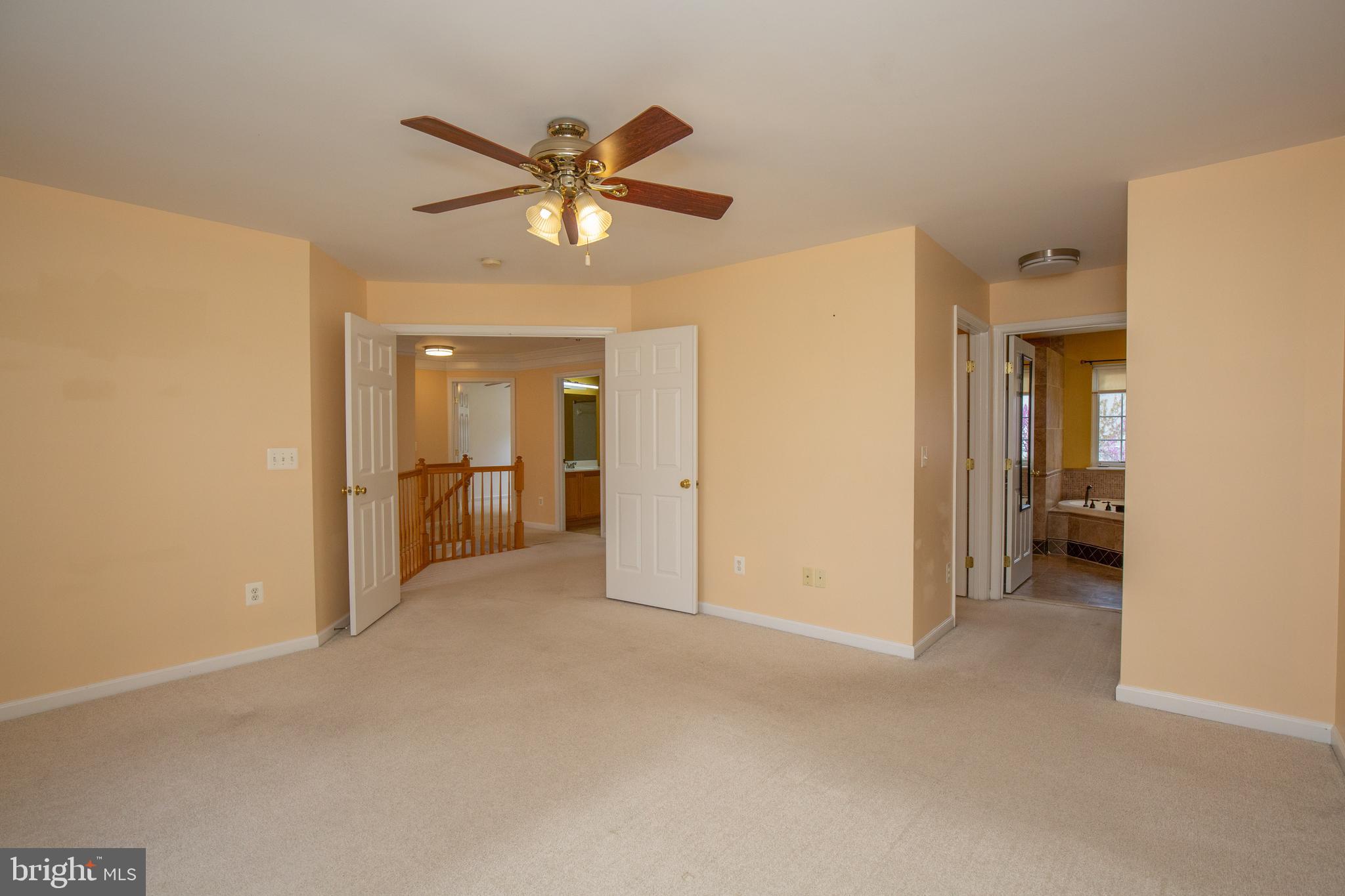 LOCUST HILL - Residential Lease