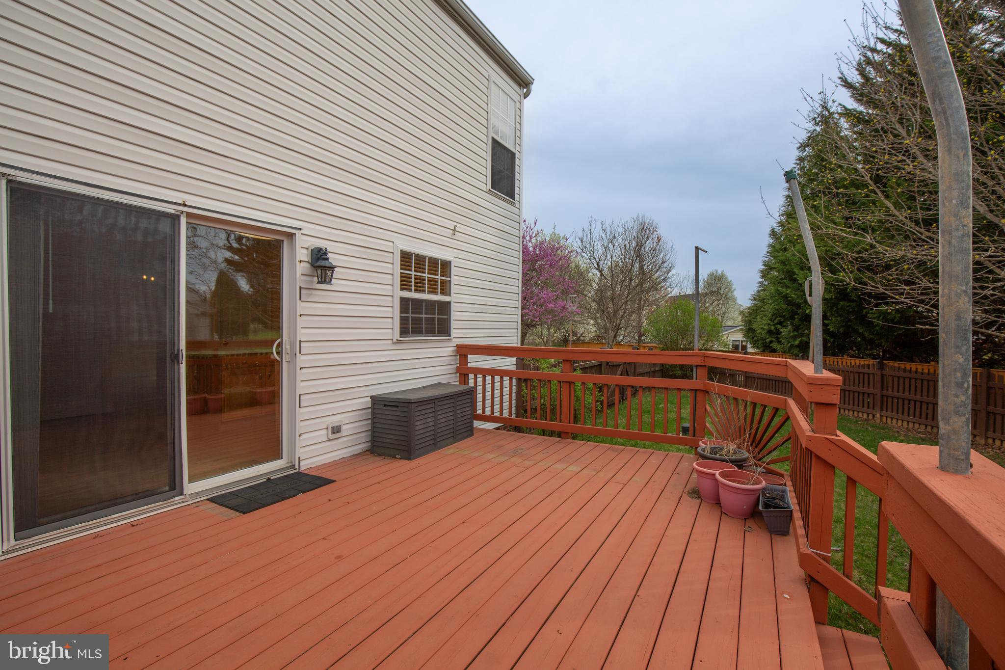 LOCUST HILL - Residential Lease