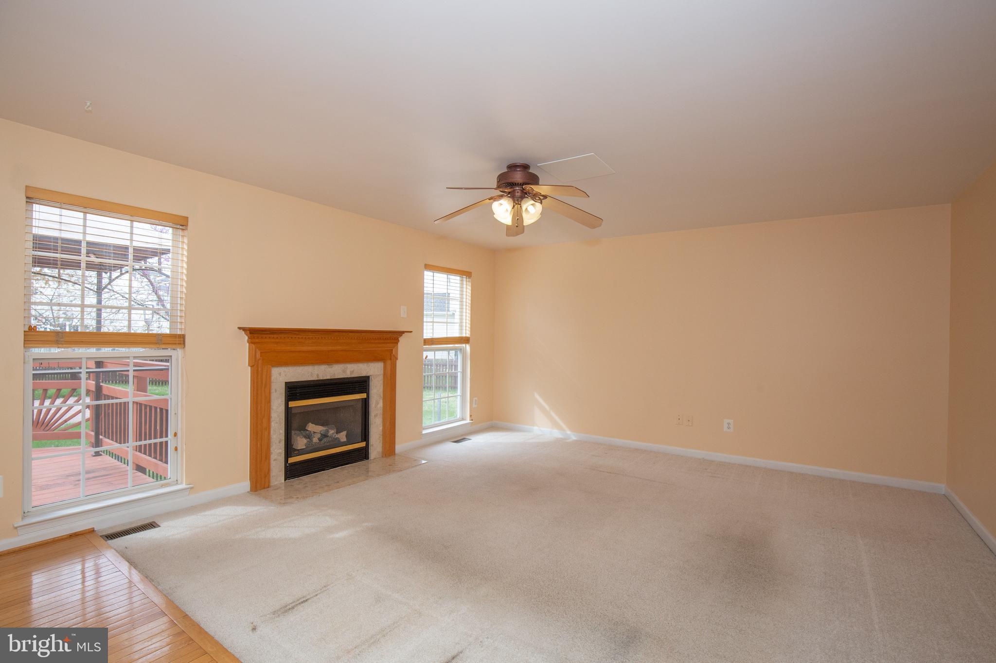 LOCUST HILL - Residential Lease