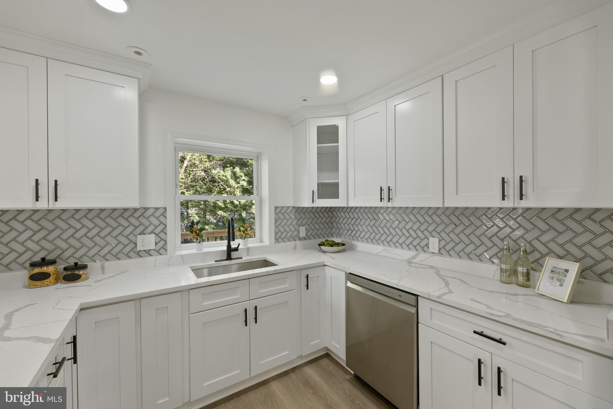 CHERRYDALE - Residential